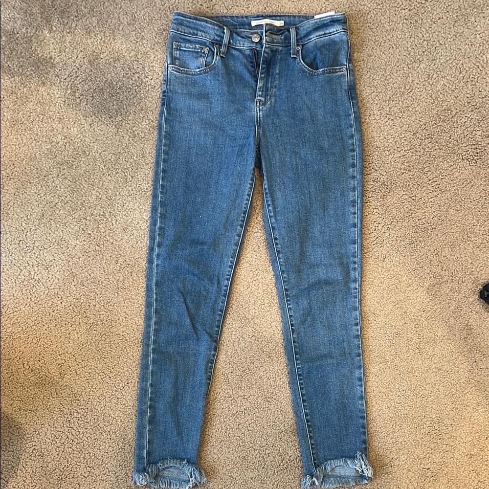 Levi’s 721 High Rise Skinny Jeans
